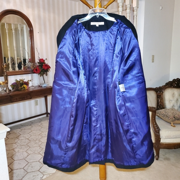 Kenneth Cole Coat - Picture 6 of 10